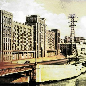 Apartment Building on Kotyelnicheskaya Embankment in Moscow