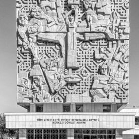 House of Political Education  (now Turkmen State Archive)/ Ashgabat – Turkmenistan / Architect – Vadim Klivensky & Dagmara Vysotskaya